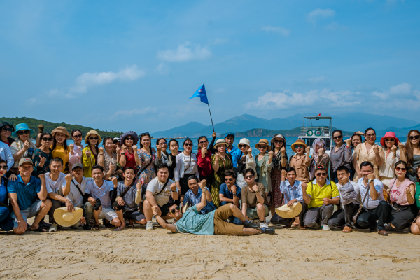 Tour Vịnh Nha Trang 1 ngày cho Công ty Trân Mỹ – Hành trình gắn kết 100 khách hàng và đối tác
