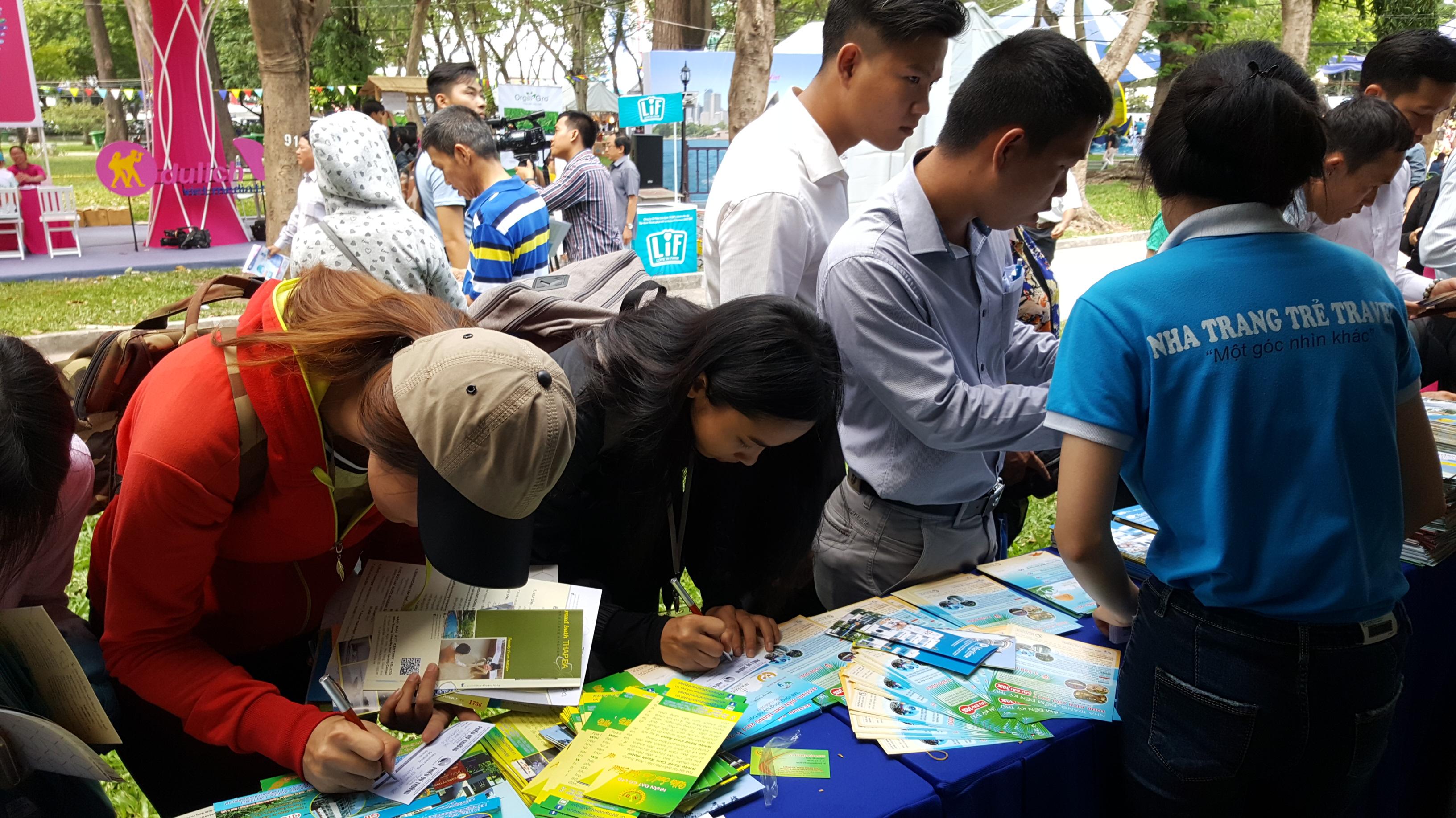 Du lịch trực tuyến Nha Trang – Xu hướng phát triển du lịch số
