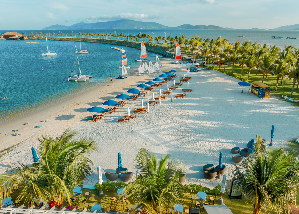 Best Time to Take a Yacht Tour in Nha Trang